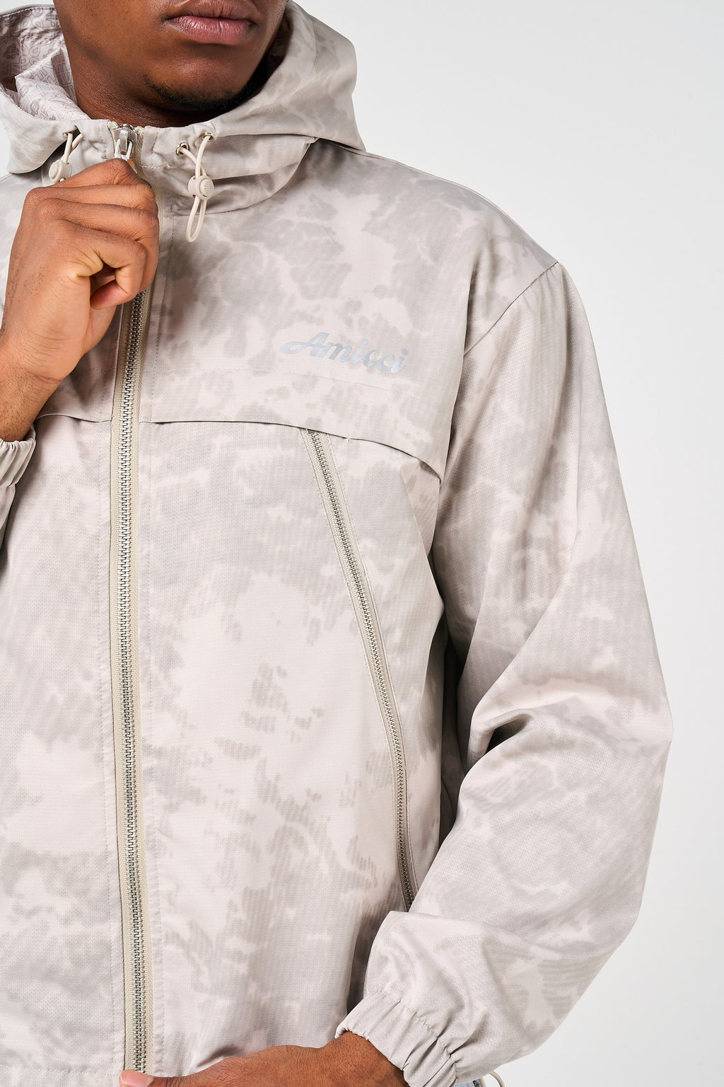 Bowery Beige Zipped Windbreaker