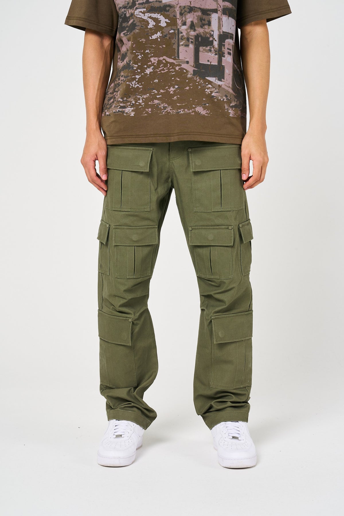 Pantalones pesados con bolsillos Terron en verde oliva