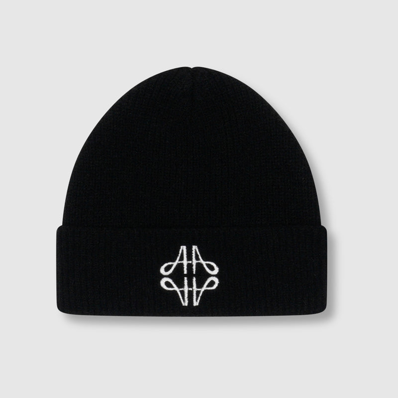Gorro de punto con emblema esponjoso