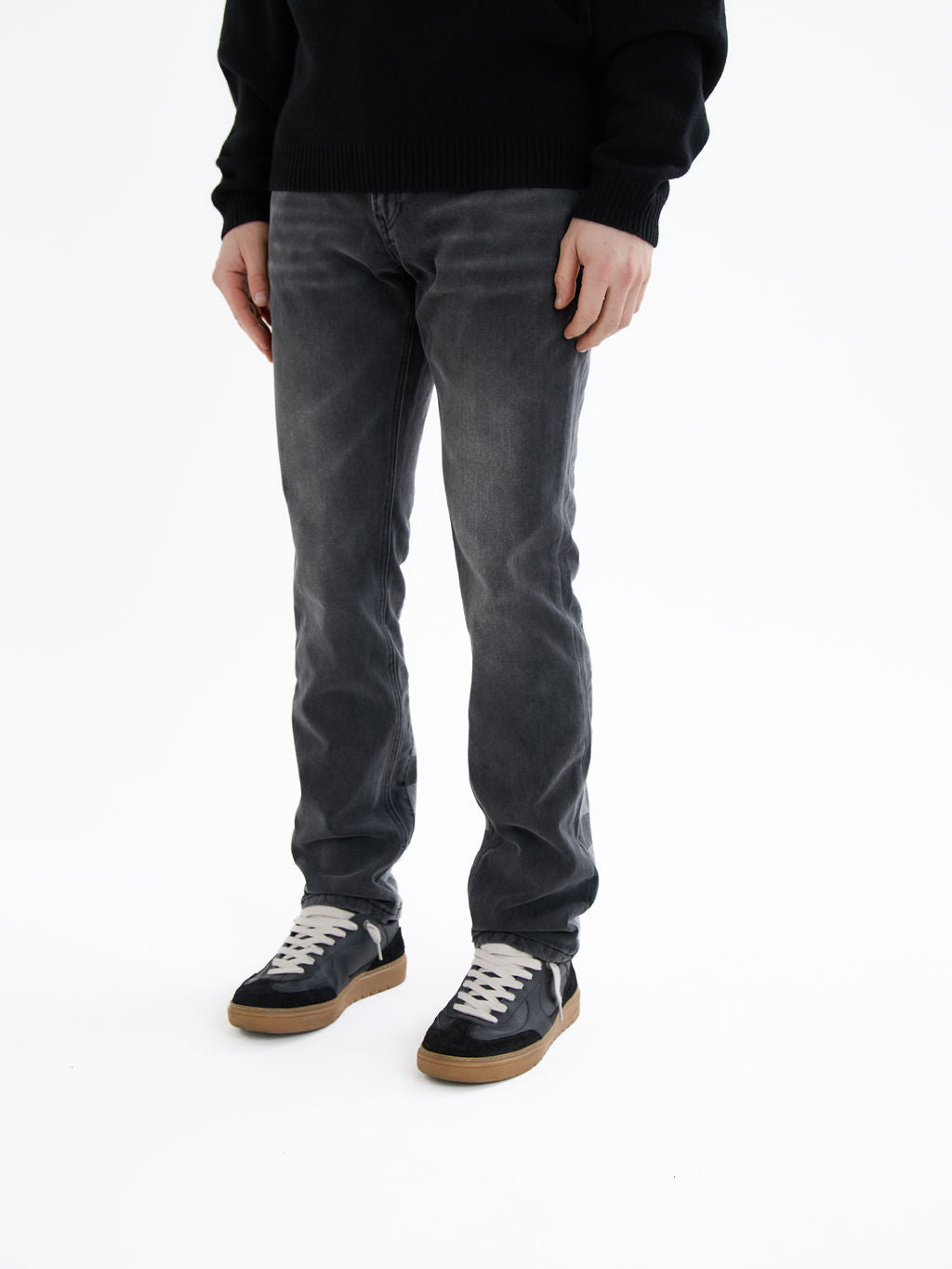 Givona Gewassen Zwarte Flare Jeans