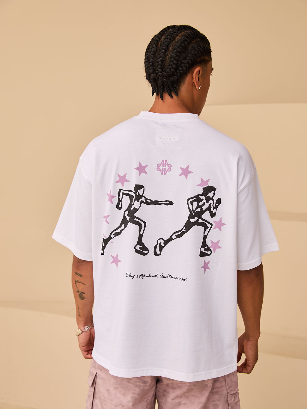Camiseta gráfica Hasten blanca