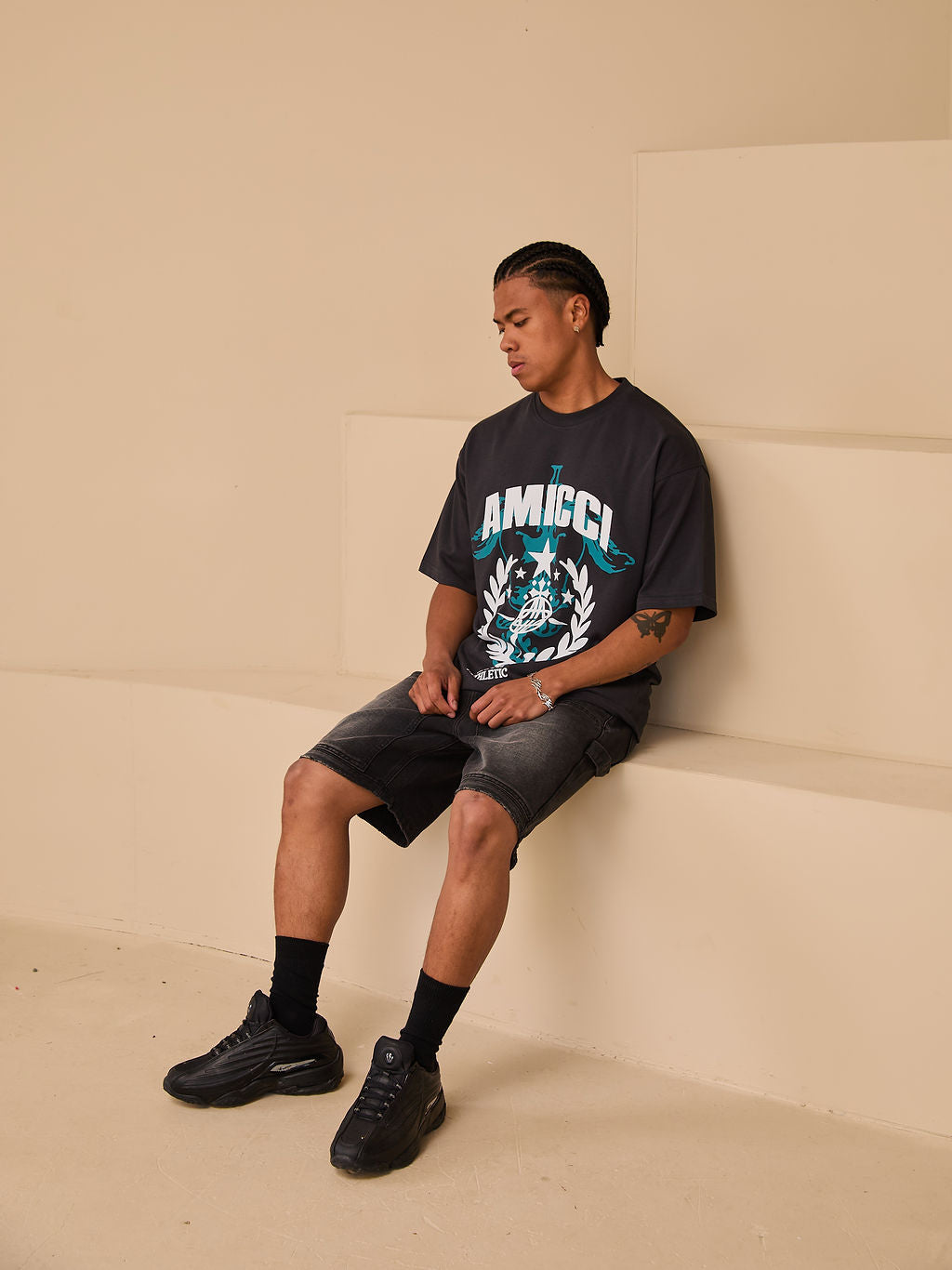 Shorts de mezclilla Mason negros
