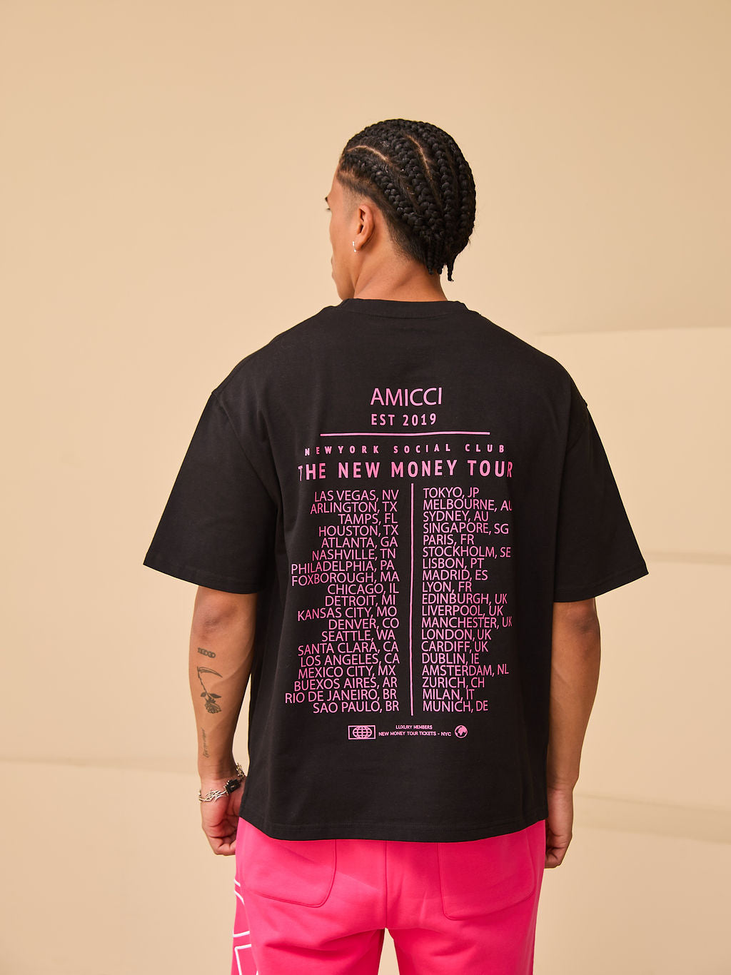 Camiseta Oversize Gráfica Tiriosa