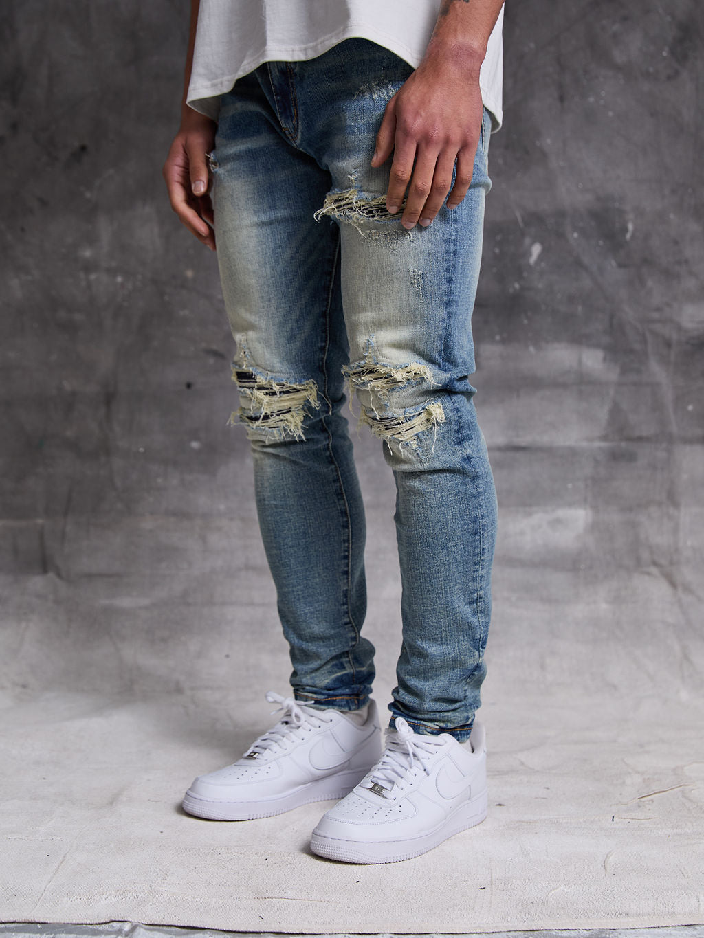 Borgo Blue Ripped Jean
