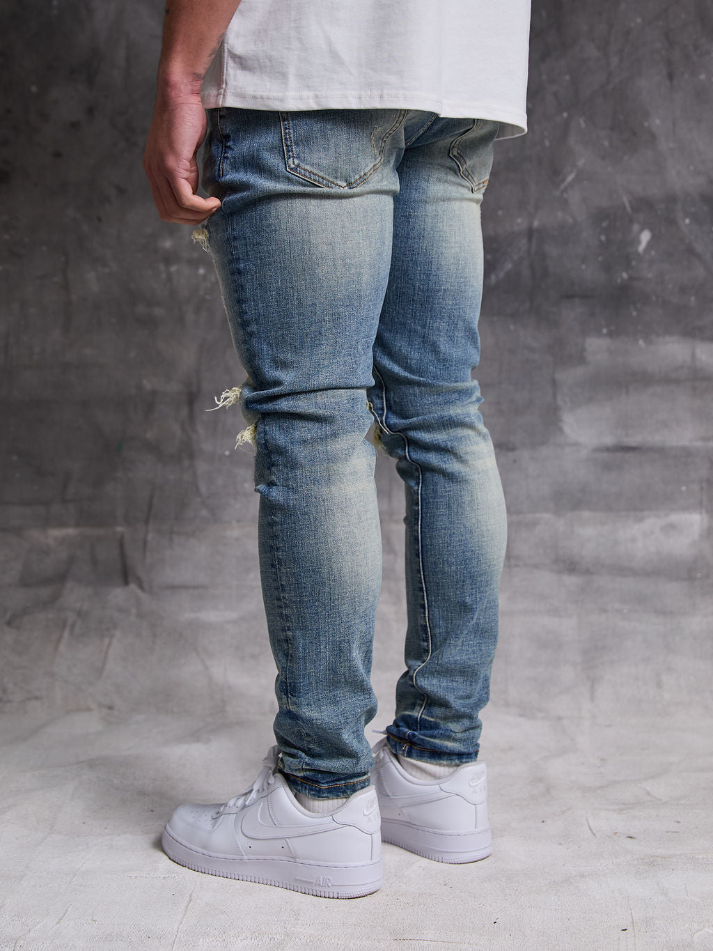 Borgo Blue Ripped Jean