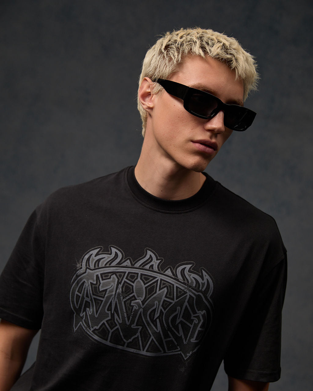 Camiseta Gráfica Vallea Negra