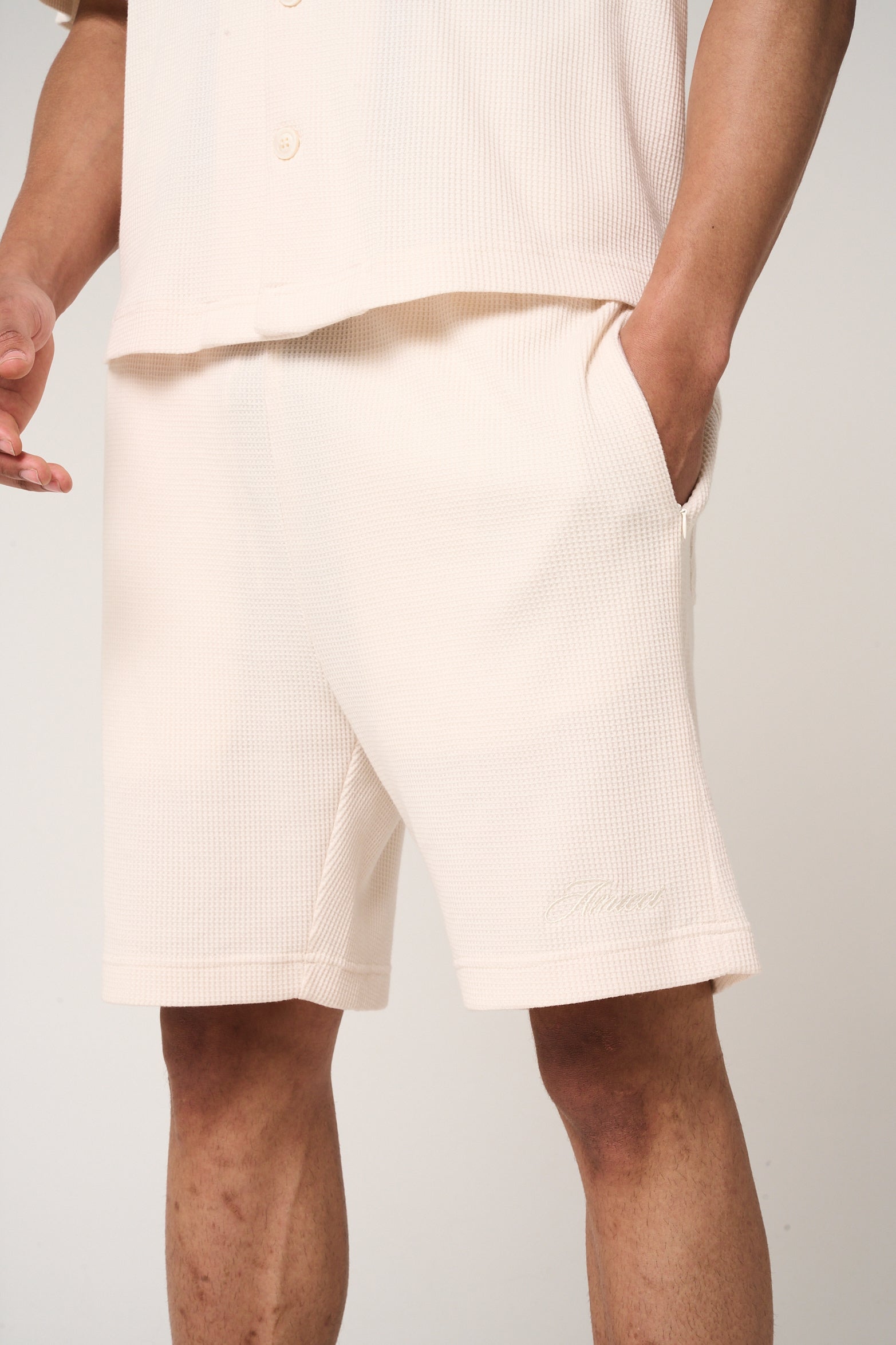 amicciページ Amicci | Premium Denim & Streetwear