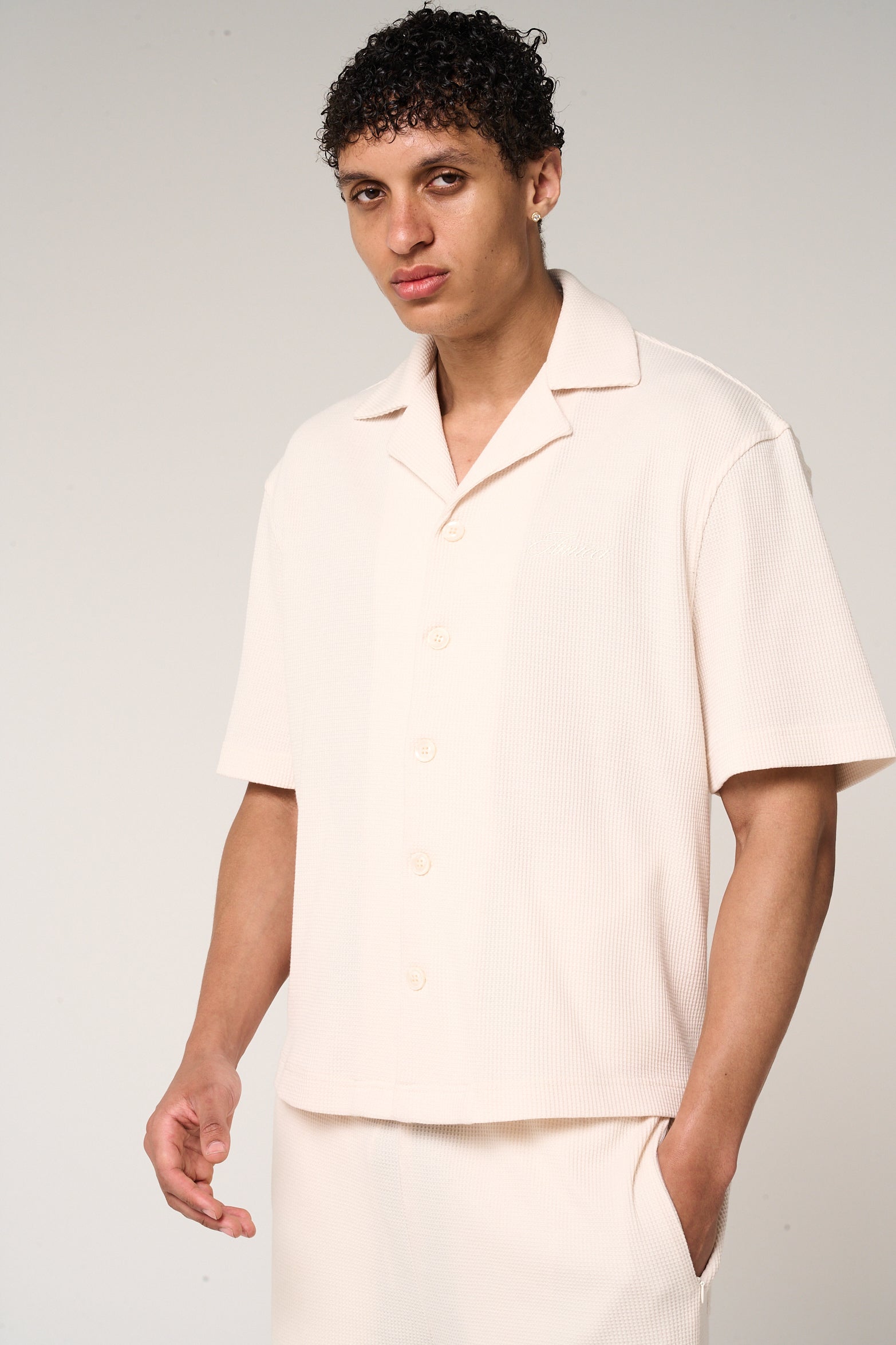 Shirts – Amicci