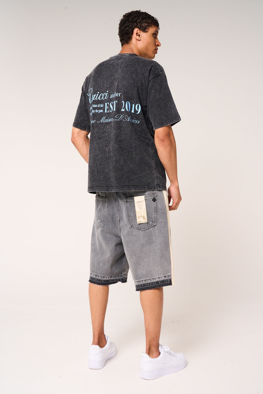 Renato Graphic T Shirt Washed black