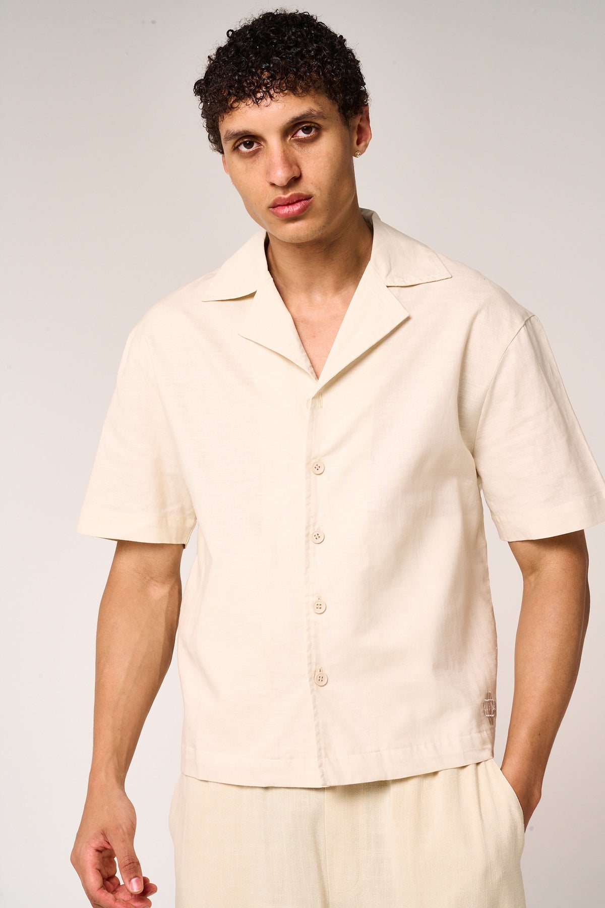 Kailani Short Sleeve Linen Shirt Beige