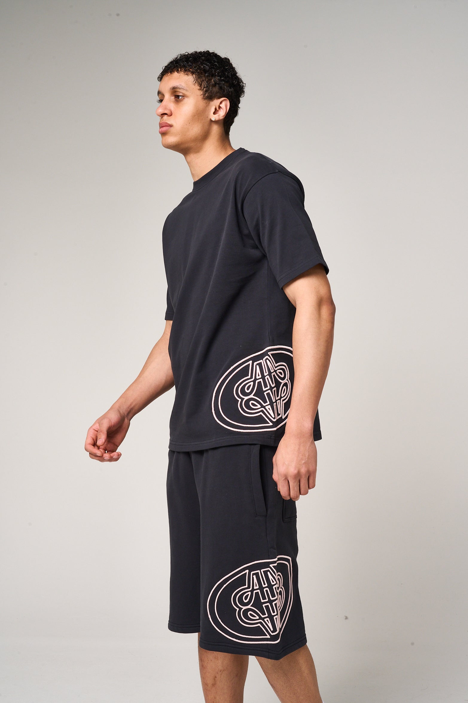 Fares Logo Embroidery T Shirt Black