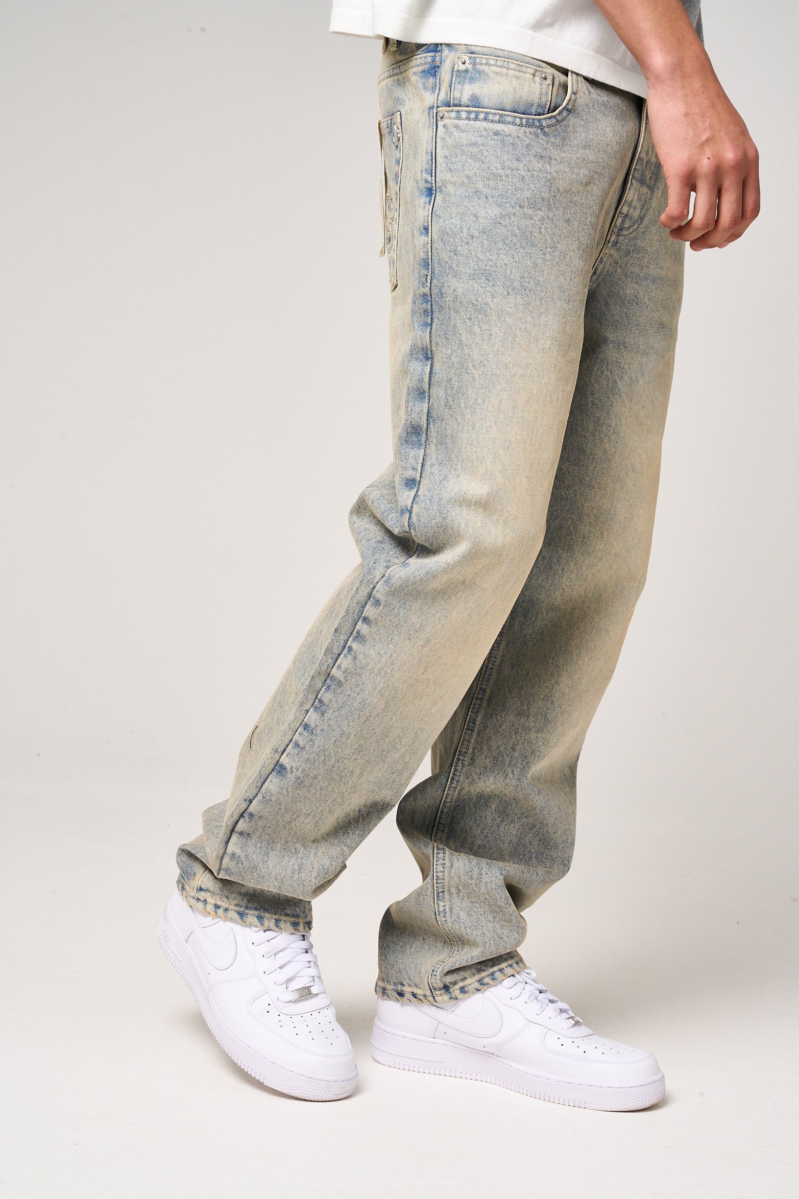 Amicci Premium Quality Men's Ripped Denim Jeans - Italian Styling