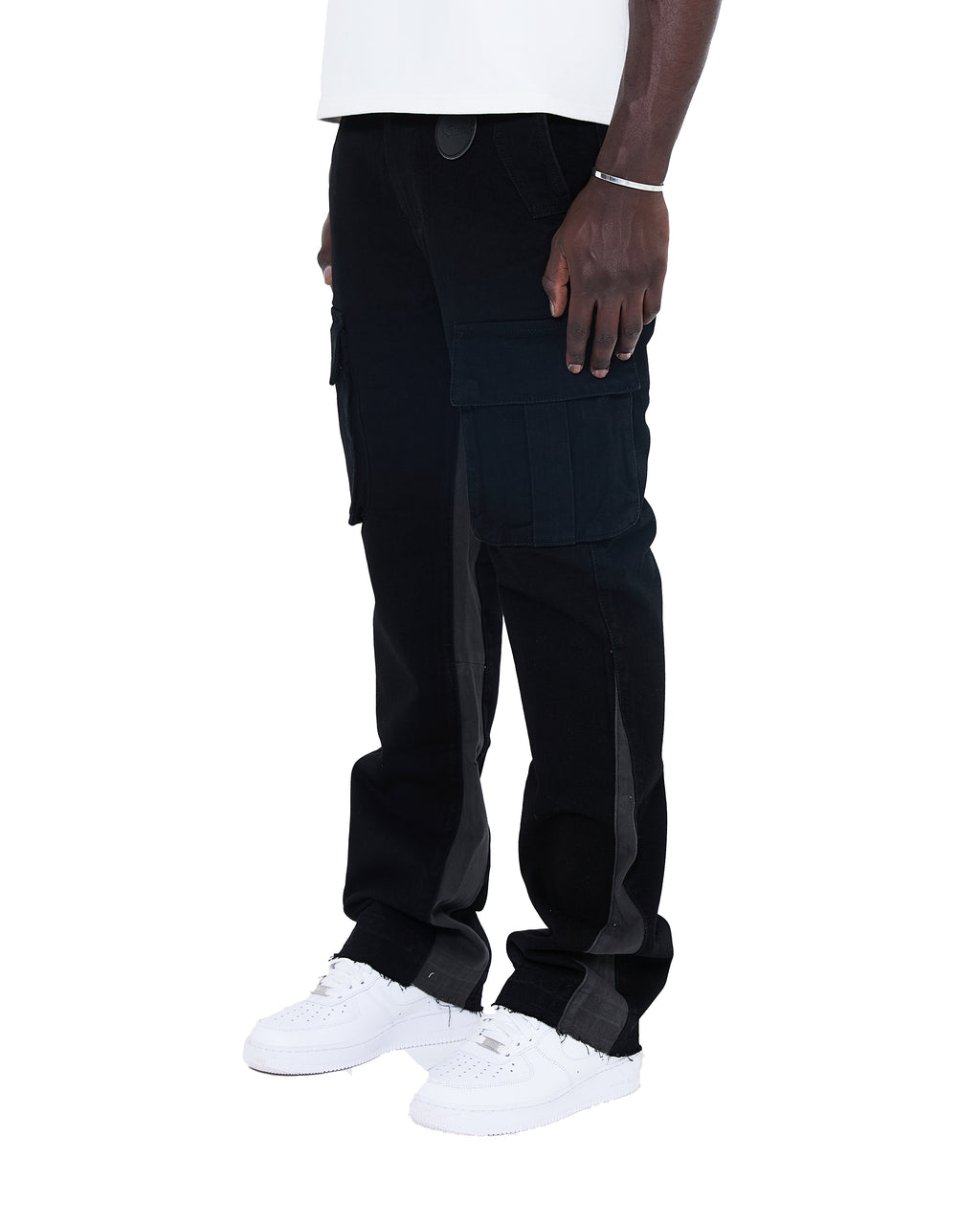 Pantalón cargo Renzo Flare negro