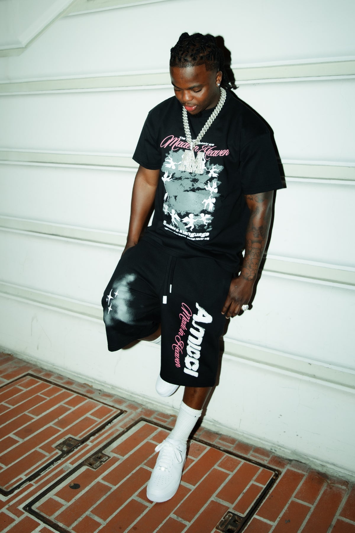 Short negro gráfico Angeli